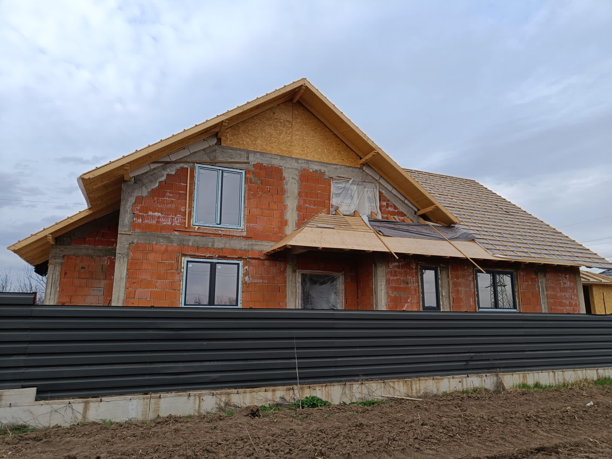 Casa mansarda - sarpanta OSB in constructie 2