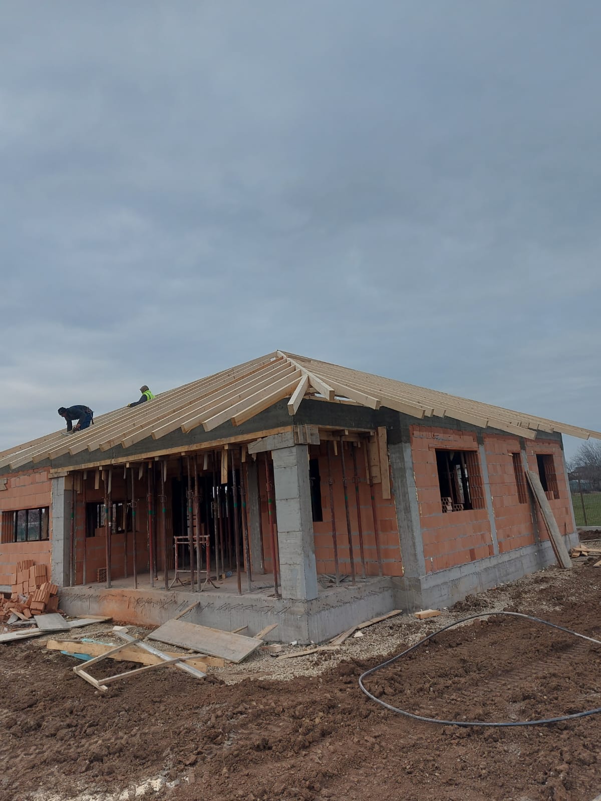 Montaj astereala casa parter 4 ape 3